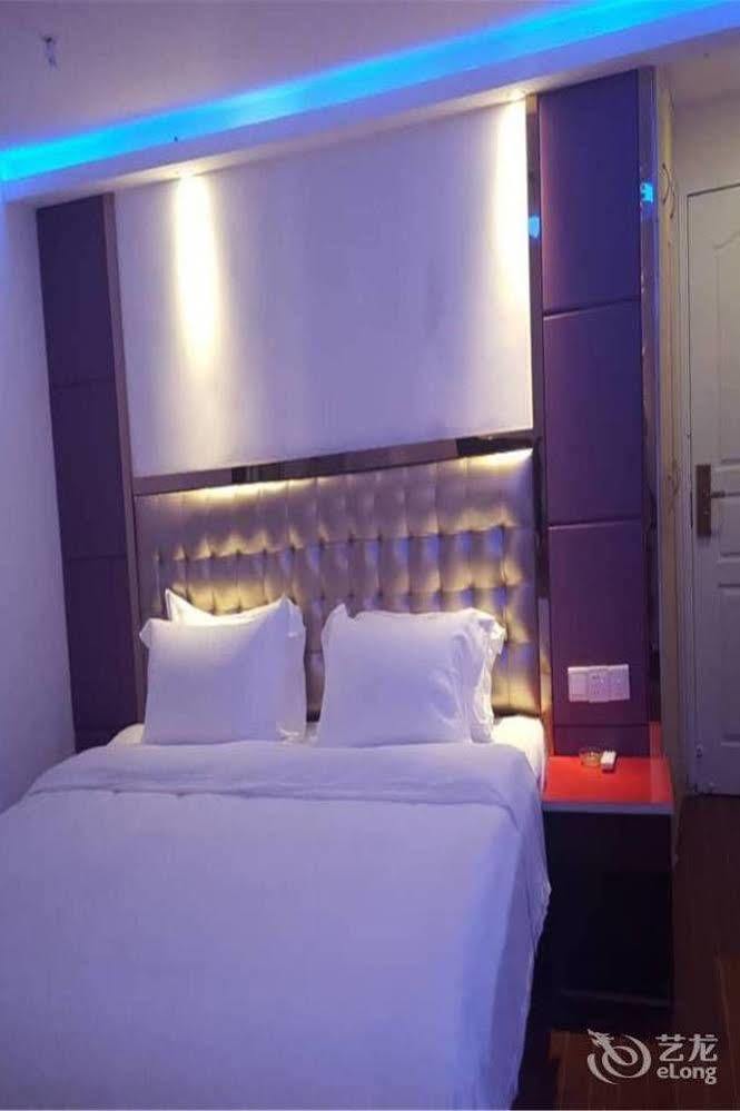 Fuyide Hotel Shenzhen Exteriör bild